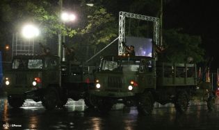 Desfile Militar en honor al 34 Aniversario del Ejército