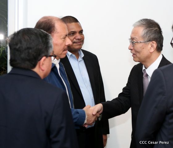 Presidente Daniel sostiene encuentro con Directores del BID