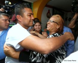  Así fue la llegada del verdadero Campeón a Nicaragua 