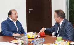 Encuentro del Presidente Daniel Ortega con el Enviado Especial del Presidente de Francia