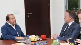 Encuentro del Presidente Daniel Ortega con el Enviado Especial del Presidente de Francia
