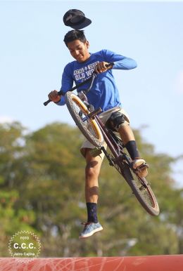 Adolescentes y jóvenes cuentan con nuevo espacio para practicar deportes extremos