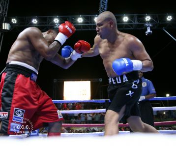 Ricardo Mayorga derrota al mexicano Jaudiel Zepeda