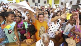 Así fue la bajada de la venerada Imágen de la Sangre de Cristo