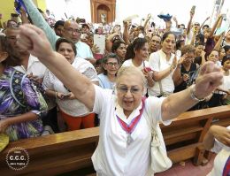 Así fue la bajada de la venerada Imágen de la Sangre de Cristo