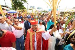 Domingo de Ramos en la Catedral de Managua