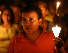 Vigilia Pascual en Catedral de Managua