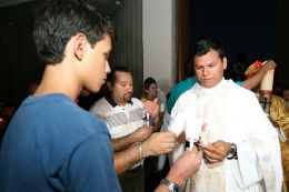 Vigilia Pascual en Catedral de Managua