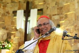Cardenal Brenes celebra misa de Domingo de Resurrección