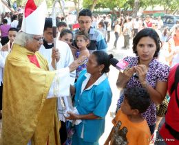 Cardenal Brenes celebra misa de Domingo de Resurrección