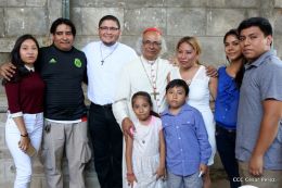 Cardenal Brenes celebra misa de Domingo de Resurrección