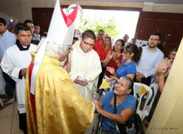 Cardenal Brenes celebra misa de Domingo de Resurrección