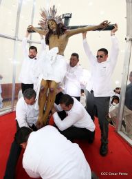 La Sangre de Cristo regresa a su morada en Catedral de Managua