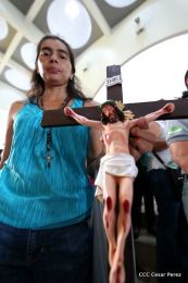 La Sangre de Cristo regresa a su morada en Catedral de Managua