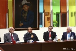 Daniel se reúne con  Asociación Iberoamericana de Cámaras de Comercio, Industria y Servicios