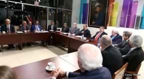 Daniel se reúne con  Asociación Iberoamericana de Cámaras de Comercio, Industria y Servicios