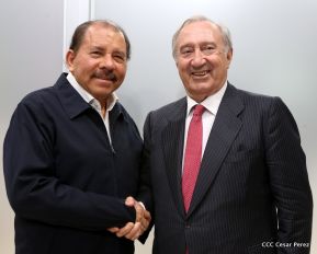 Daniel se reúne con  Asociación Iberoamericana de Cámaras de Comercio, Industria y Servicios