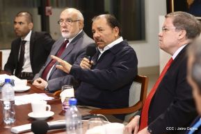 Daniel se reúne con  Asociación Iberoamericana de Cámaras de Comercio, Industria y Servicios