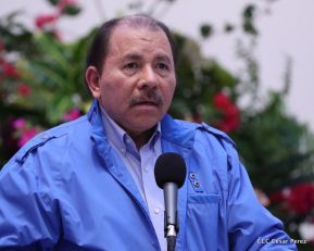 Daniel y Rosario presiden Homenaje al Comandante Tomás Borge Martínez