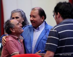 Daniel y Rosario presiden Homenaje al Comandante Tomás Borge Martínez