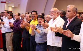 Daniel y Rosario presiden Homenaje al Comandante Tomás Borge Martínez