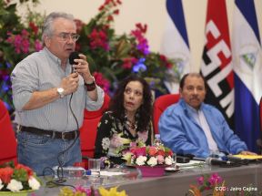 Daniel y Rosario presiden Homenaje al Comandante Tomás Borge Martínez