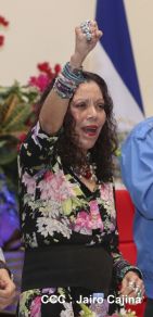 Daniel y Rosario presiden Homenaje al Comandante Tomás Borge Martínez