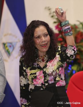 Daniel y Rosario presiden Homenaje al Comandante Tomás Borge Martínez