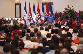 Daniel y Rosario presiden Homenaje al Comandante Tomás Borge Martínez