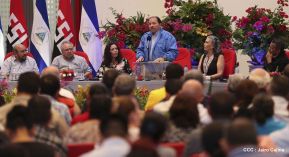 Daniel y Rosario presiden Homenaje al Comandante Tomás Borge Martínez