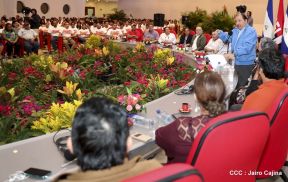 Daniel y Rosario presiden Homenaje al Comandante Tomás Borge Martínez