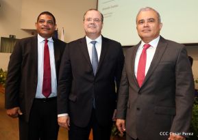 Conferencia Magistral  “Estado de la Economía Global y sus posibles Riesgos para la Región Latinoamericana y Caribeña”