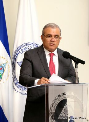 Conferencia Magistral  “Estado de la Economía Global y sus posibles Riesgos para la Región Latinoamericana y Caribeña”