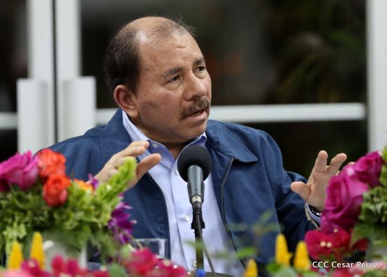 Comandante Daniel y Compañera Rosario se reúnen con Misión del FMI