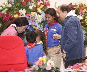 Daniel y Rosario presiden conmemoración del 100 aniversario del Movimiento Scout en Nicaragua