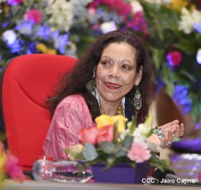 Daniel y Rosario presiden conmemoración del 100 aniversario del Movimiento Scout en Nicaragua