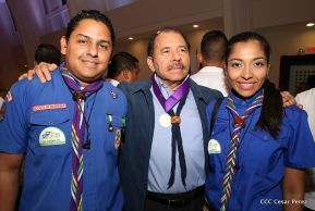 Daniel y Rosario presiden conmemoración del 100 aniversario del Movimiento Scout en Nicaragua