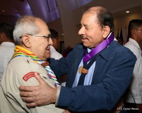Daniel y Rosario presiden conmemoración del 100 aniversario del Movimiento Scout en Nicaragua