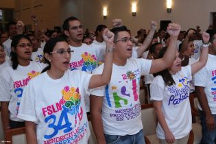 Daniel, Rosario y Juventud rinden homenaje a Salvador Allende