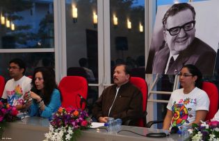 Daniel, Rosario y Juventud rinden homenaje a Salvador Allende