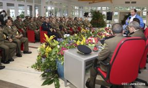 Daniel y Rosario presiden Acto de Ascenso en Grados y Entrega de Memoria Anual del Ejército