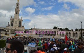 Papa Francisco celebra en Portugal centenario de la Virgen de Fátima