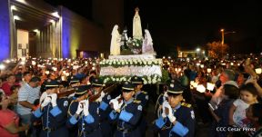 Catedral de Managua se ilumina para conmemorar centenario de la aparición de Virgen de Fátima
