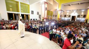 Catedral de Managua se ilumina para conmemorar centenario de la aparición de Virgen de Fátima