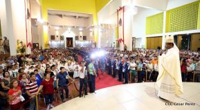 Catedral de Managua se ilumina para conmemorar centenario de la aparición de Virgen de Fátima