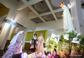 Catedral de Managua se ilumina para conmemorar centenario de la aparición de Virgen de Fátima