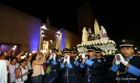 Catedral de Managua se ilumina para conmemorar centenario de la aparición de Virgen de Fátima