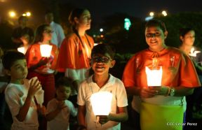 Catedral de Managua se ilumina para conmemorar centenario de la aparición de Virgen de Fátima