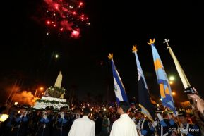 Catedral de Managua se ilumina para conmemorar centenario de la aparición de Virgen de Fátima