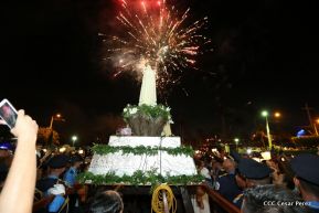 Catedral de Managua se ilumina para conmemorar centenario de la aparición de Virgen de Fátima